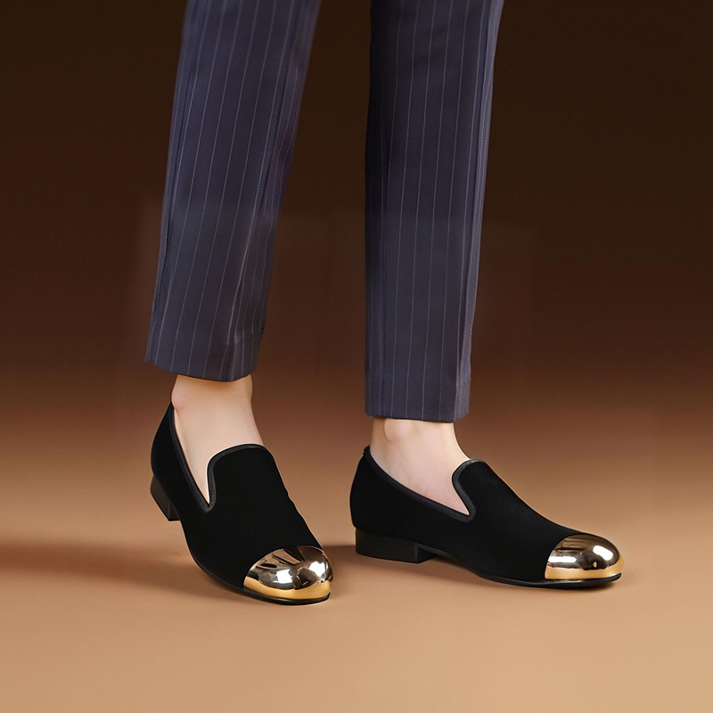 Men'S Formal Wear Slippers - Piergitar クラシックモデルブラックベルベットスリッポンスリッパシューズゴールドメタルつま先パーティーフォーマルウェア手作りメンズローファー