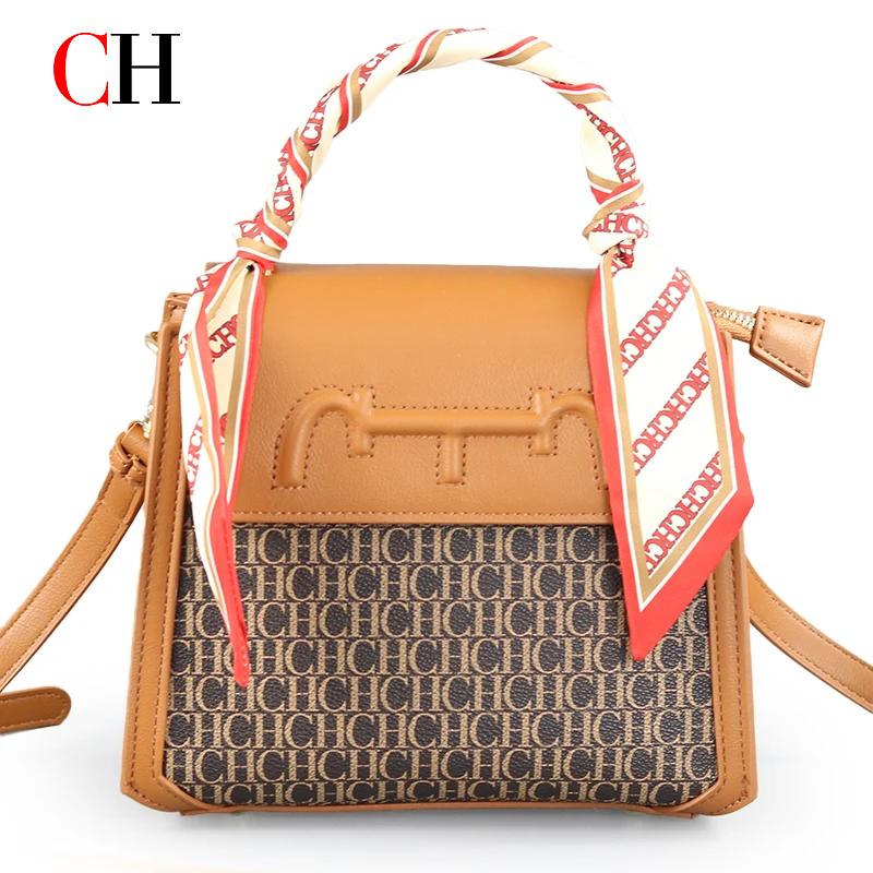 CH レディース モノグラム エンボス加工 クロスボディバッ - Monogrammed Handkerchief のレビューと価格