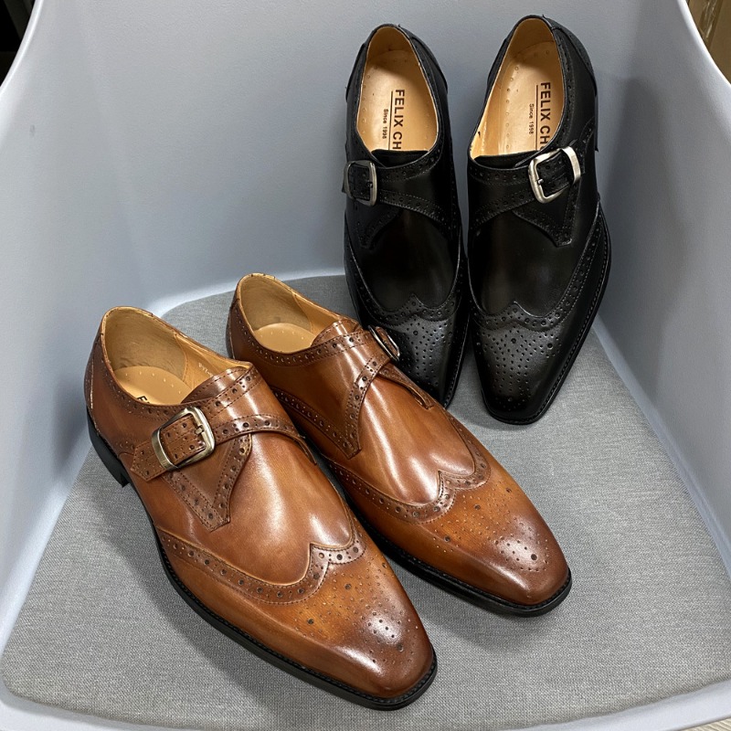 メンズカジュアルシューズ彫刻革シングルシューズファッション中 - Men Formal Wear Design のレビューと価格